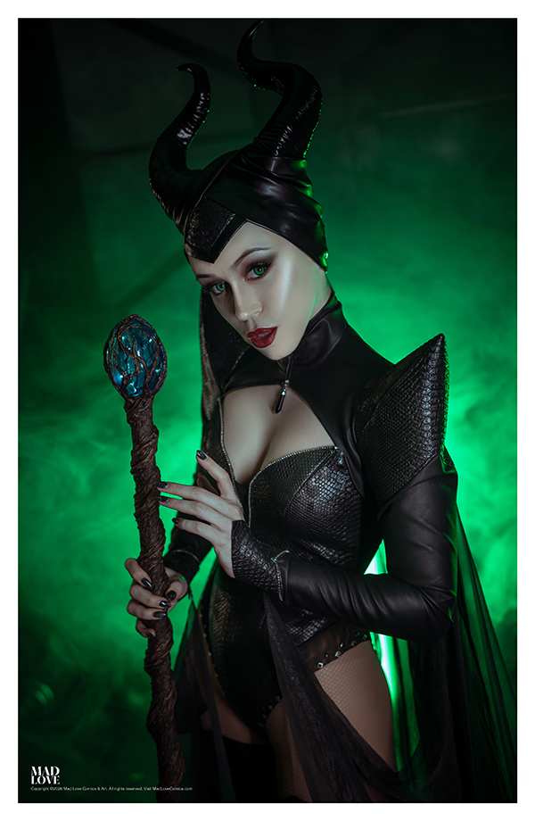 AD015a Malificient Cosplay