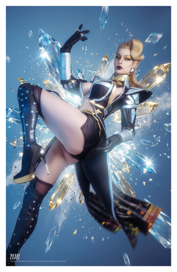 Emma Frost Cosplay