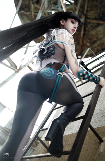 Eve Cosplay